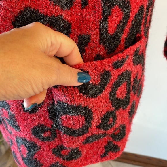 JOSEPH A cheetah red black open front collared cardigan size Oversized Small - Picture 5 of 11